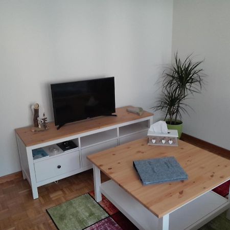 2 1/2 Zimmer Ferienwohnung Meiringen Bagian luar foto
