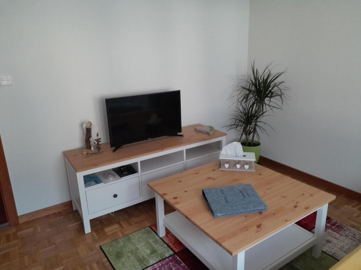 2 1/2 Zimmer Ferienwohnung Meiringen Bagian luar foto